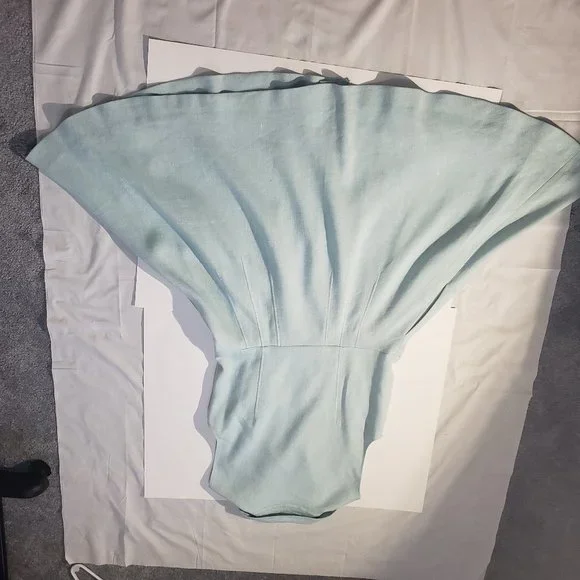 Oscar de La Renta Curved Seam w/pockets Dress Size 10. Sky Blue classy dress. - Picture 5 of 8